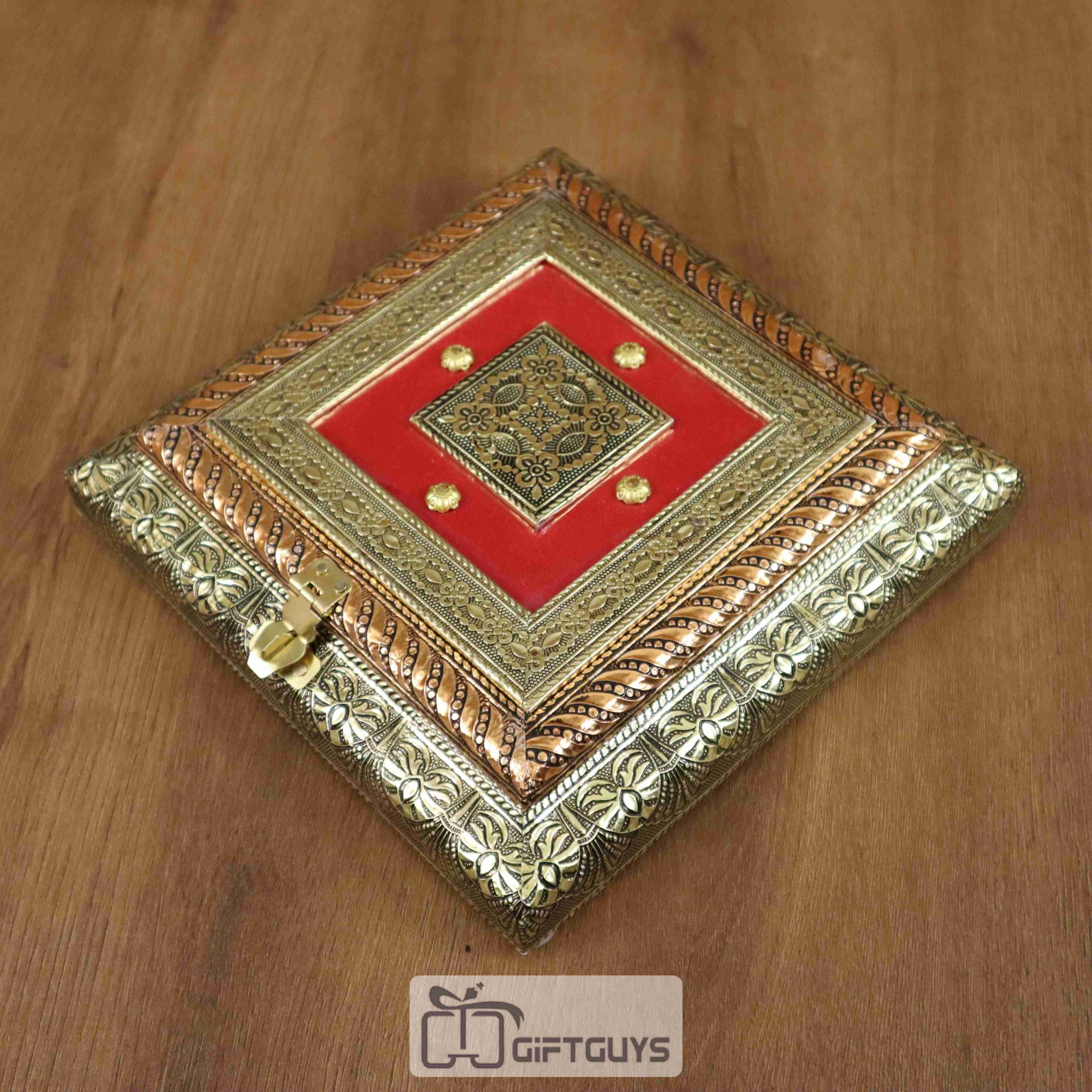 Wooden Oxidised Red Finished Dryfruit Box