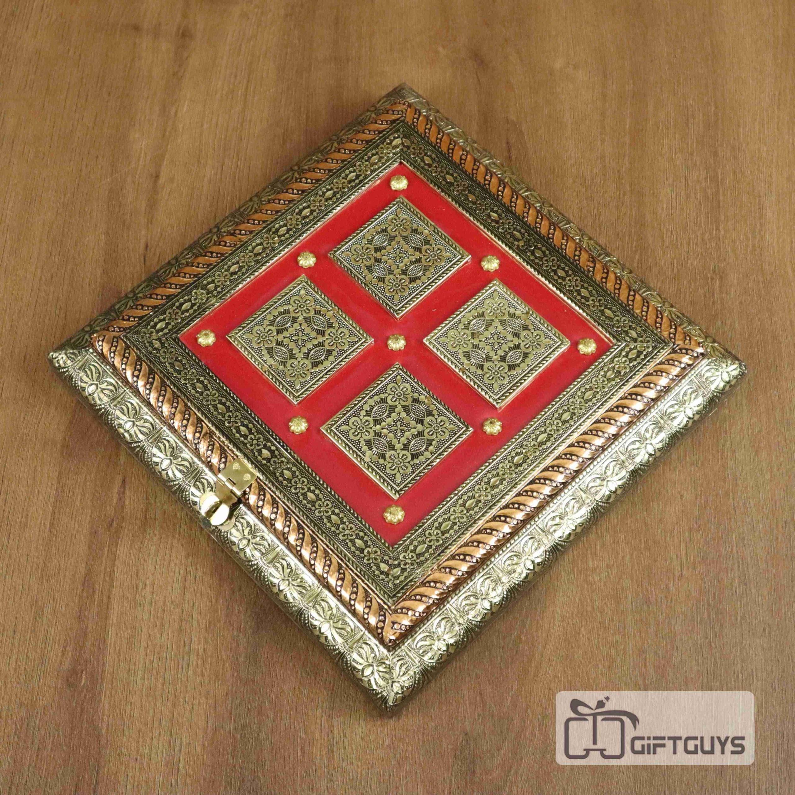 Wooden Oxidised Red Finished Dryfruit Box