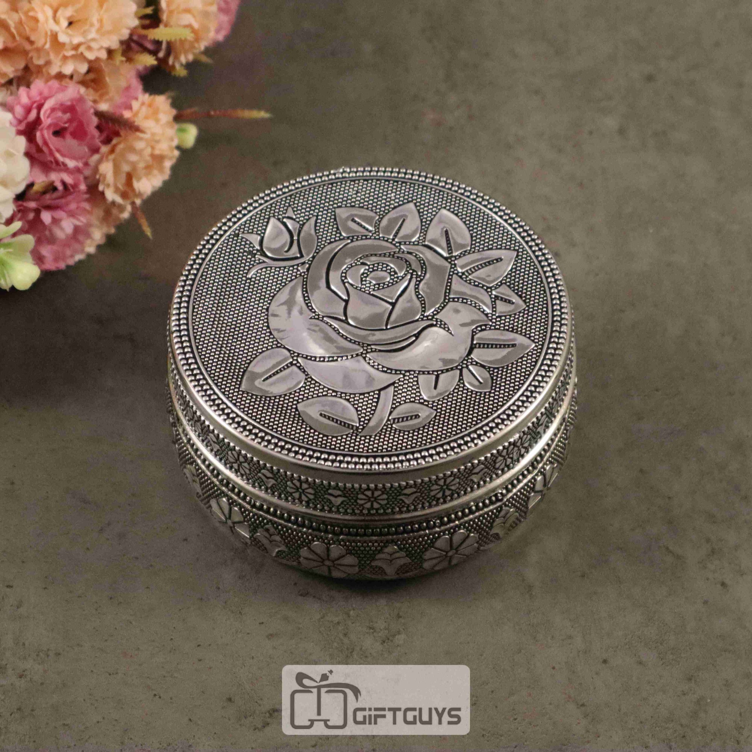 Silver oxidised floral designed steel box 4 inch